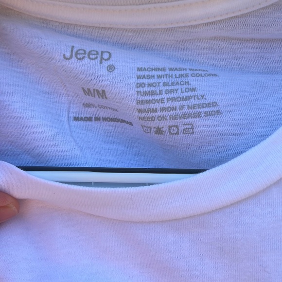 Women’s JEEP Tshirt Official Jeep off-road princess tee New with tags - Picture 4 of 7